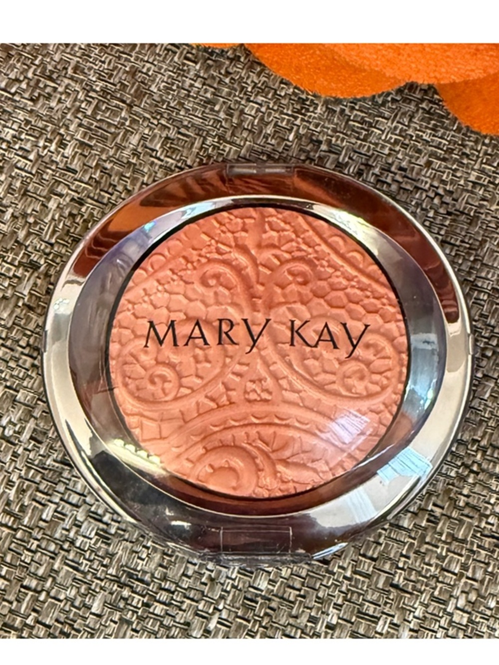 NWOT Mary Kay Sheer Dimensions Powder in Coral Lace 5H29